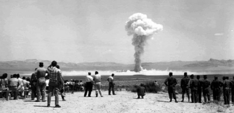 اولین بمب اتم در الجزایر چند برابر هیروشیما